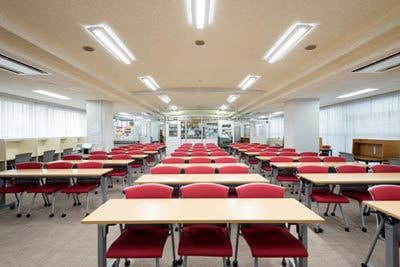 山村学園高等学校 図書室/閲覧・自習室(2号館)