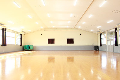 山村学園高等学校 講堂